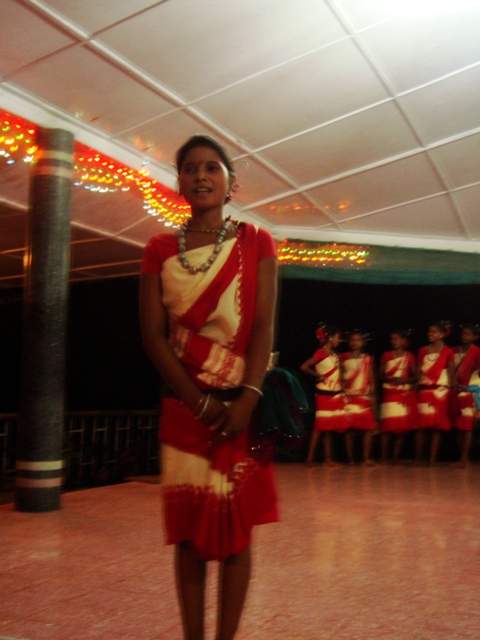 Santhal dance in the evening at Zurrantee